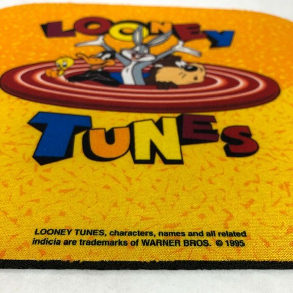 Looney Tunes Bugs Daffy Taz Tweety 1995 Vtg Foam Mouse Pad Licensed Old Stock - Picture 2 of 5